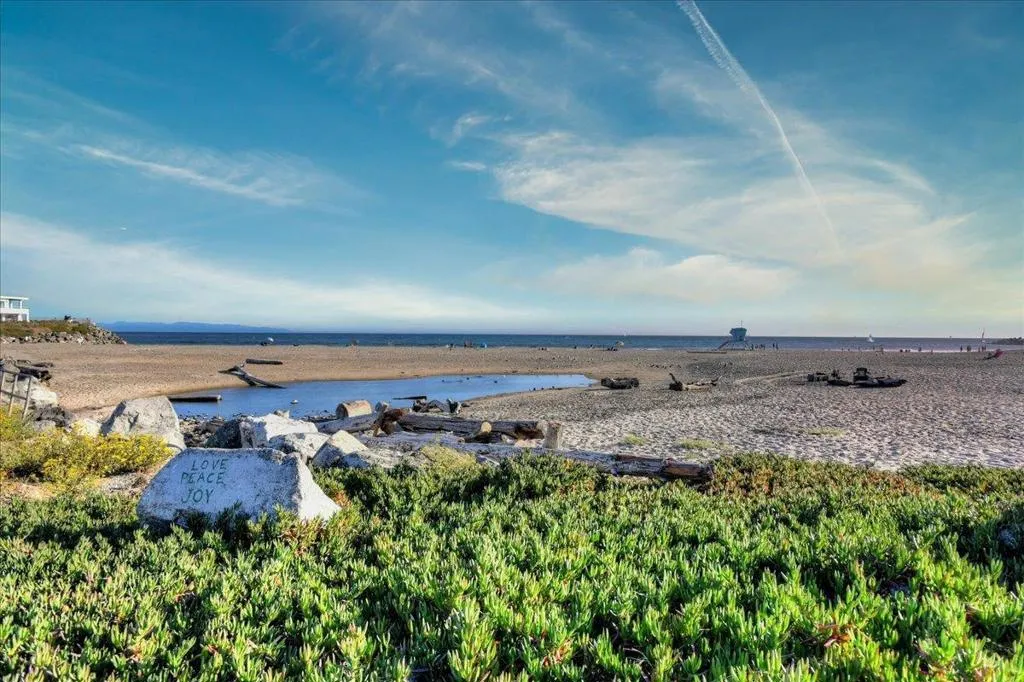 304 Harbor Drive, Santa Cruz, California 95062 home-pic-58